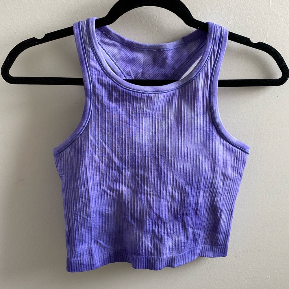 Lululemon Ebb to Street cropped tank